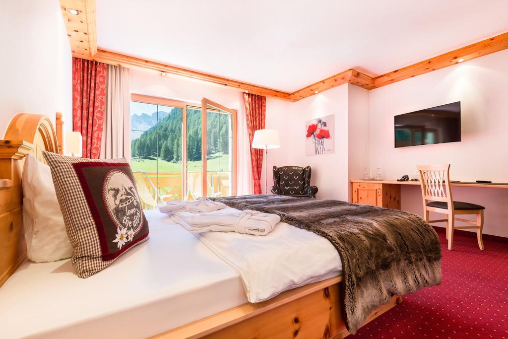 Chasa Castello Relax & Spa Samnaun Bilik gambar